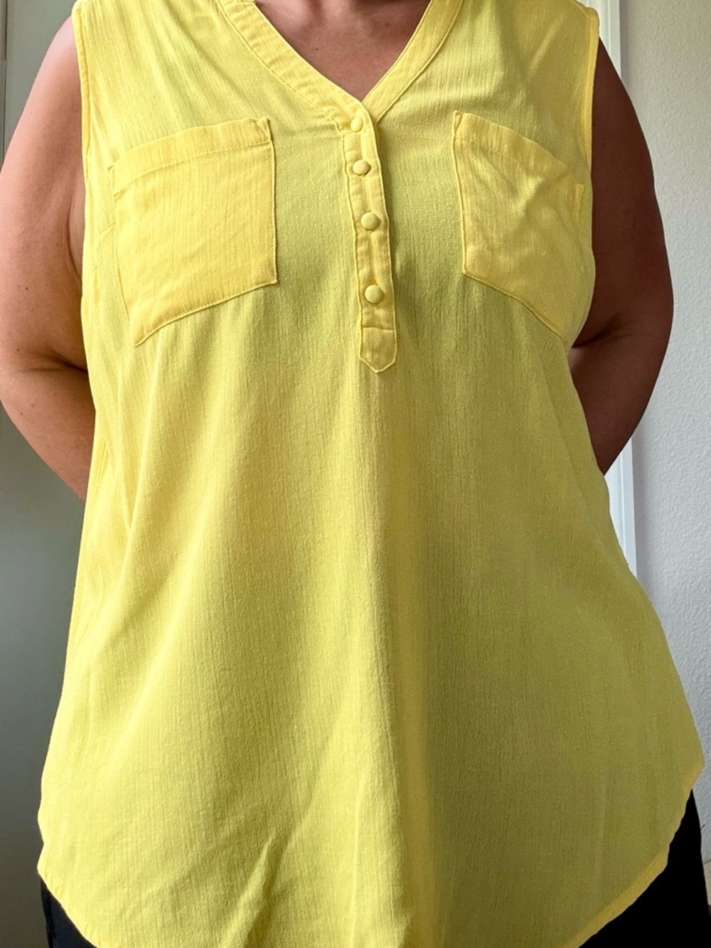 torrid Yellow Sleeveless V-Neck Button-Front Tank